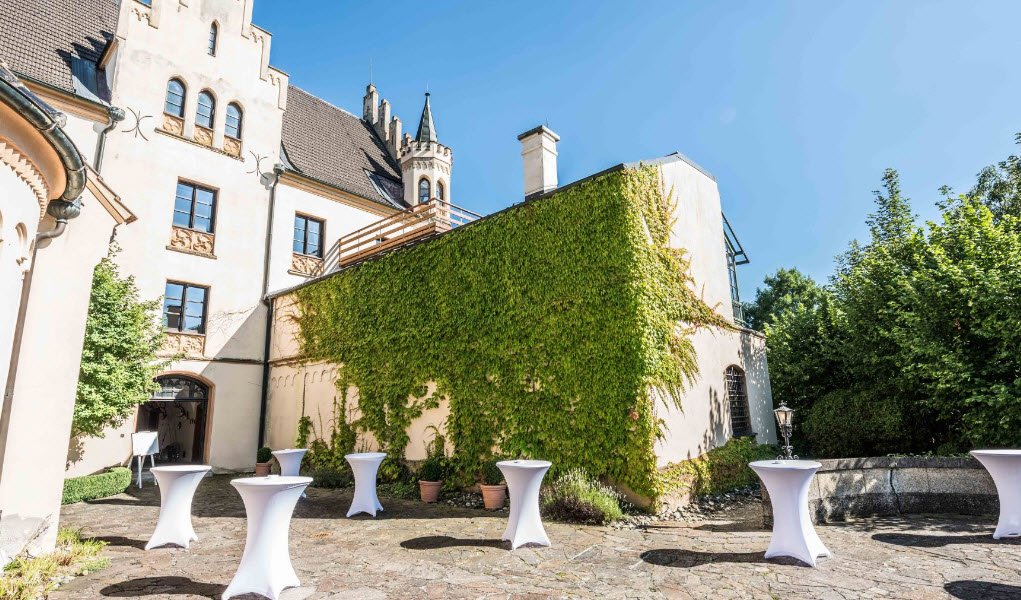 Schloss Haldenwang - Hochzeits- &amp; Eventlocation, Haldenwang, Germany